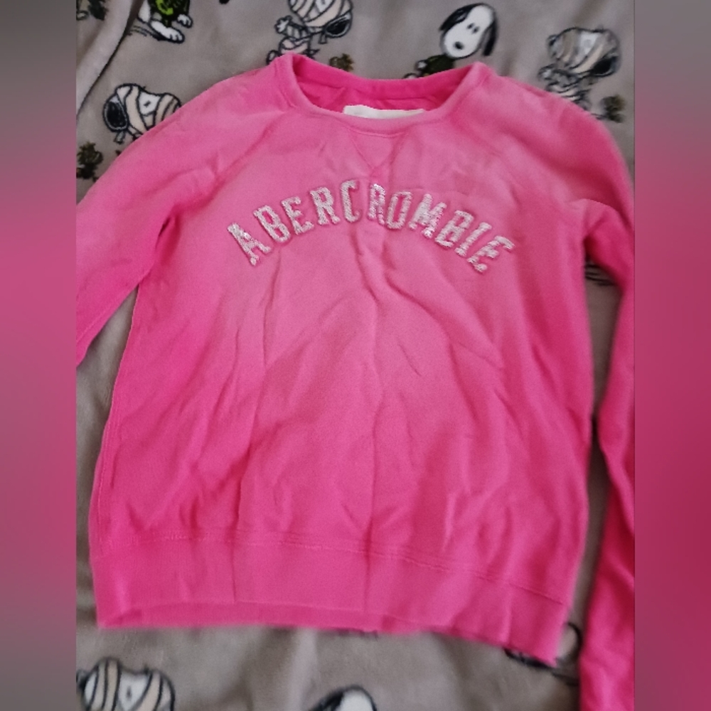 crew neck